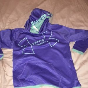 TEAL AND PURPLE UNDER ARMOUR SWEATSHIRT